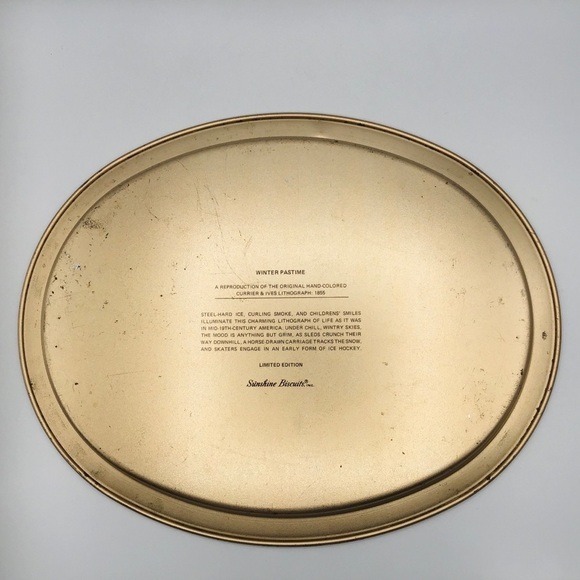 VINTAGE Sunshine Biscuit Tin Oval Tray Currier & Ives “Winter Pastime” Holiday - Picture 7 of 8